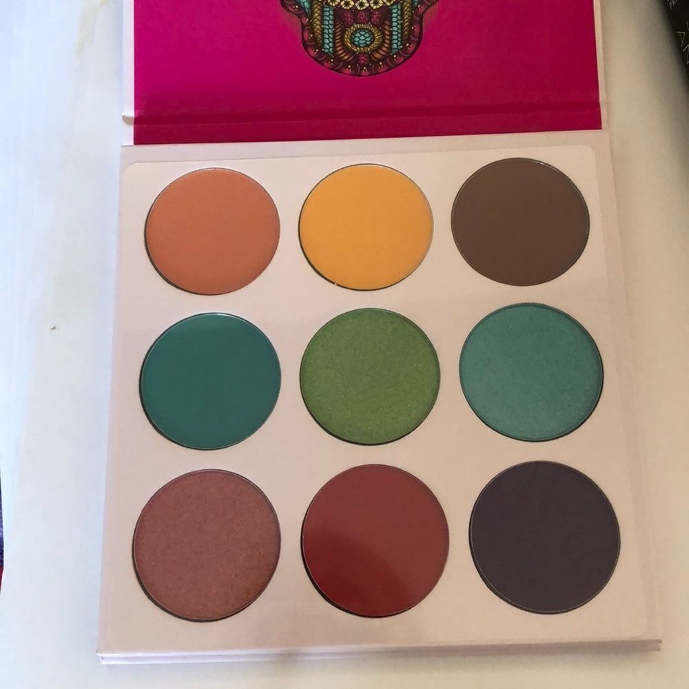 The Zulu By Juvia’s Eyeshadow Palette NIB